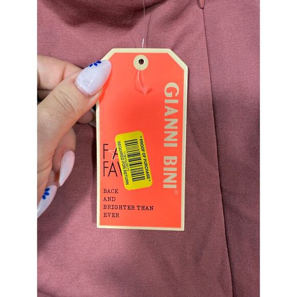 NEW- NWT Gianni Bini Mauve Off-Shoulder Flutter Sleeve Bodycon Dress - Size S - Picture 7 of 9